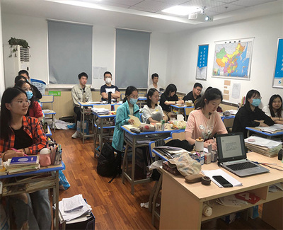 藝術生文化課提分不止于備考，一場從合肥佰加到長豐的文化蛻變之旅